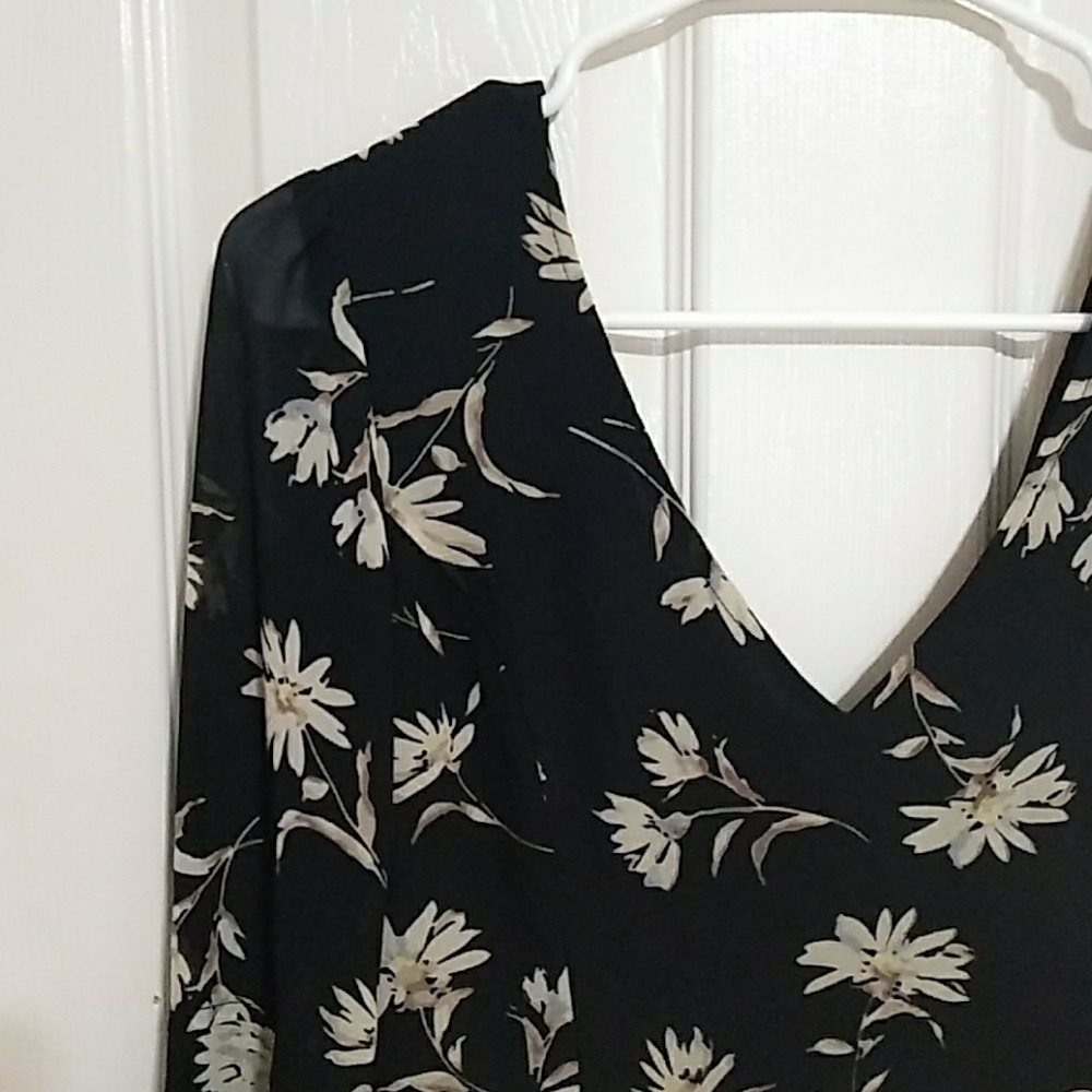 NWT! Lucca black dress size s
